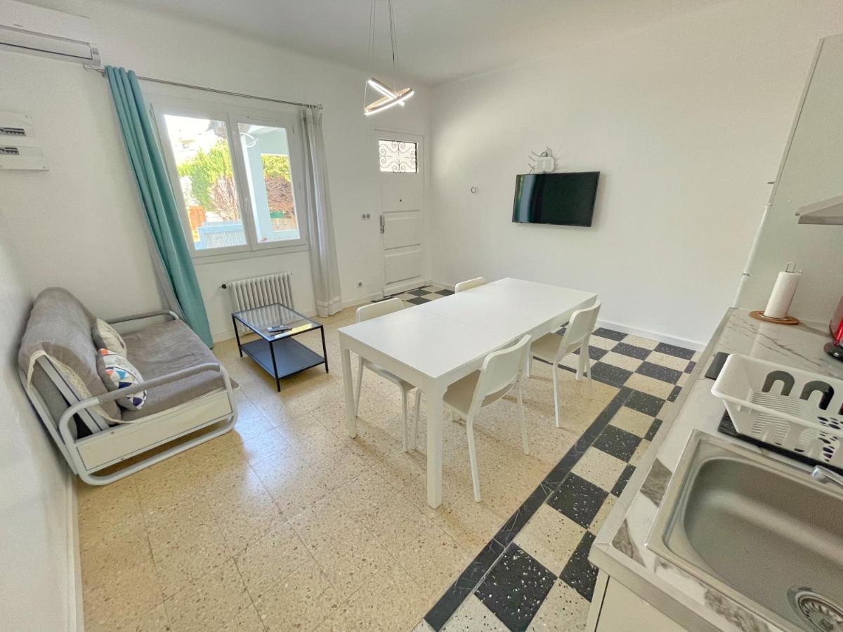 Villa 4 Appartements - Proche Centre Cagnes-sur-Mer Exterior foto