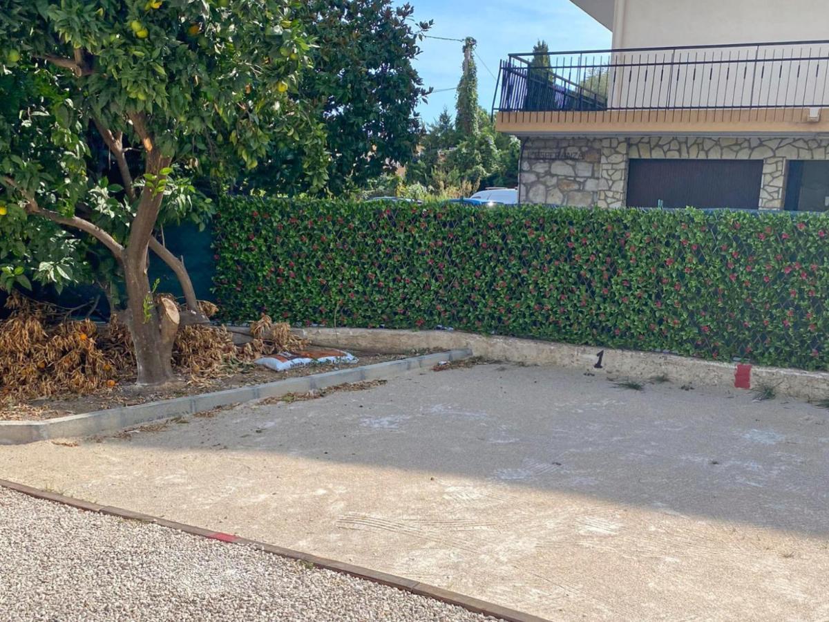 Villa 4 Appartements - Proche Centre Cagnes-sur-Mer Exterior foto